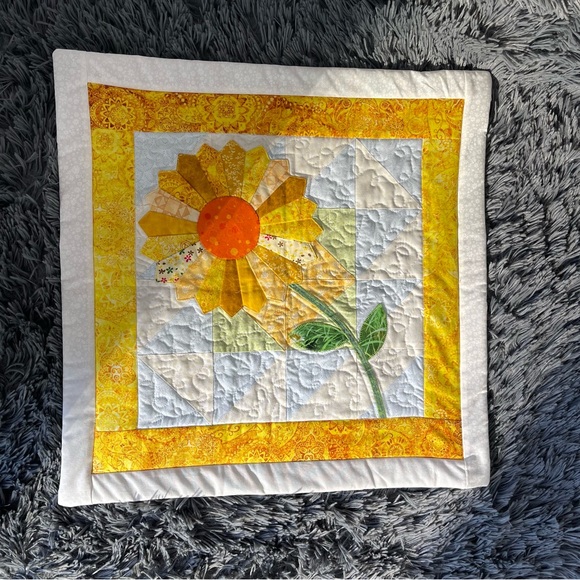 Pillow cover - Picture 1 of 2